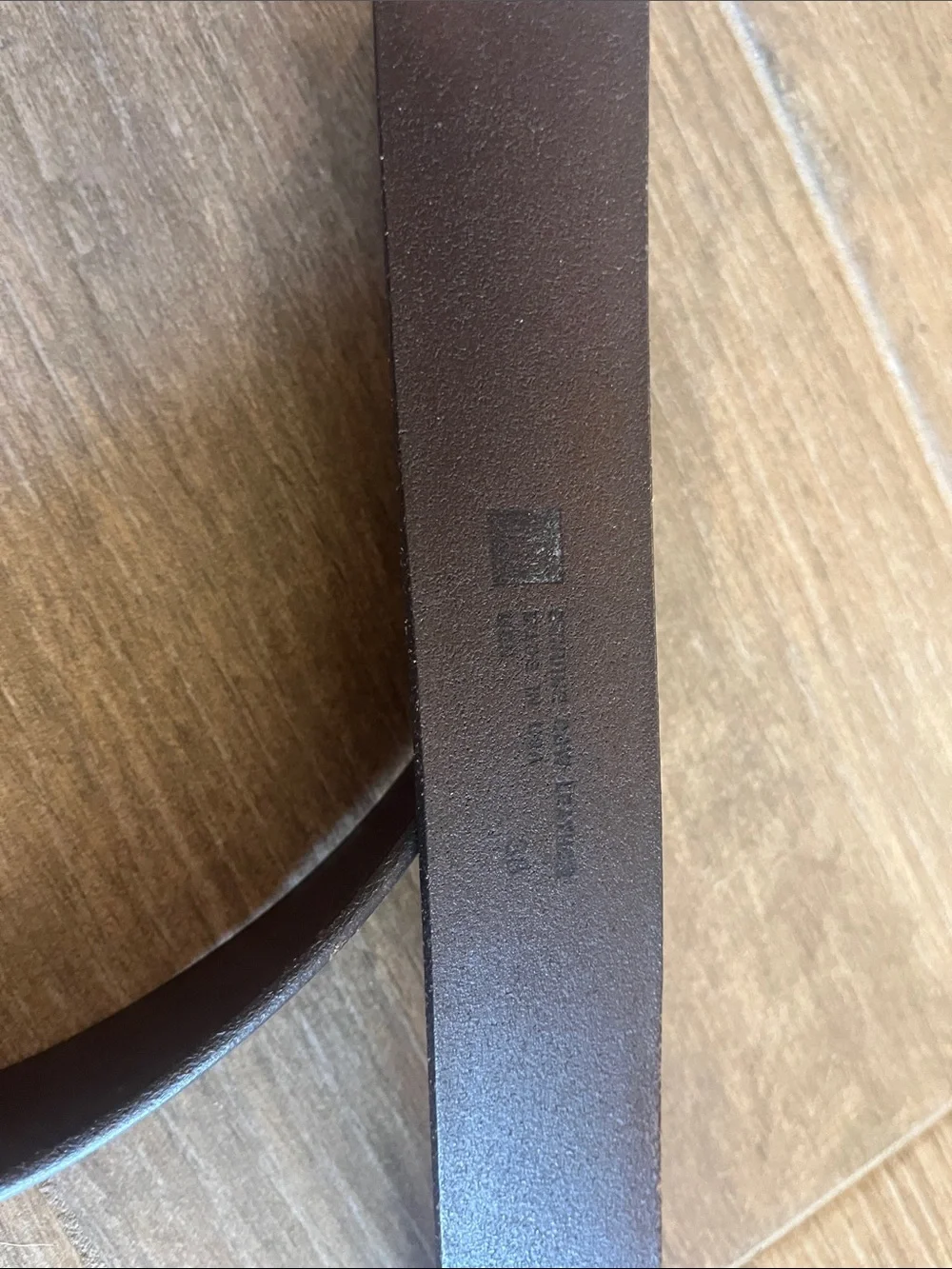 GAP smooth leather