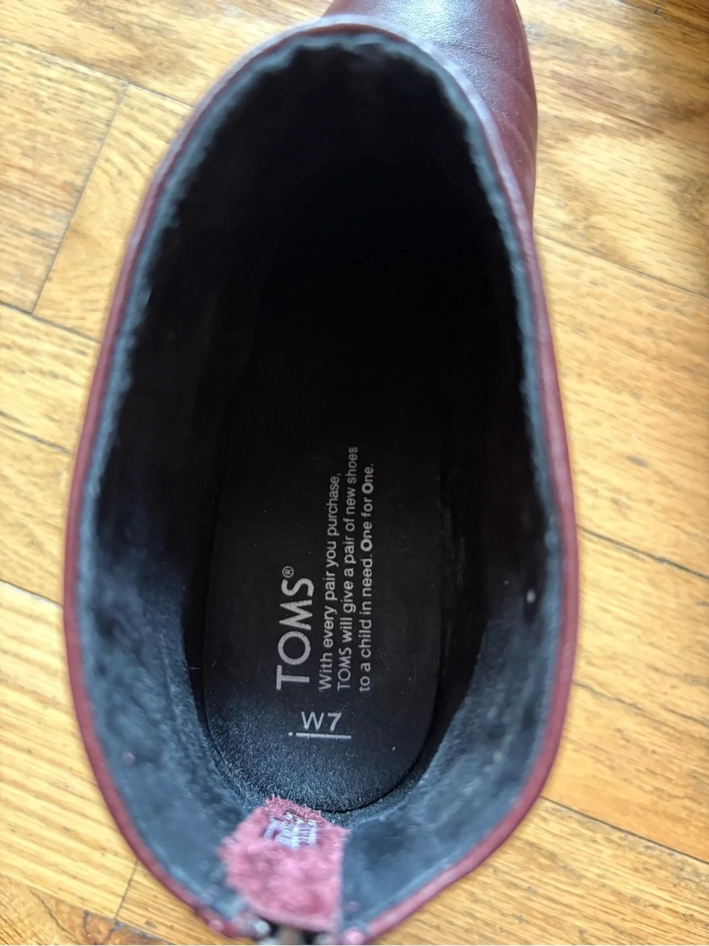 Toms smooth wine