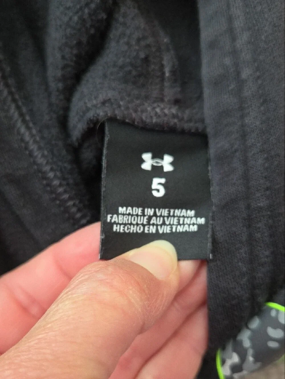 Under Armour black under