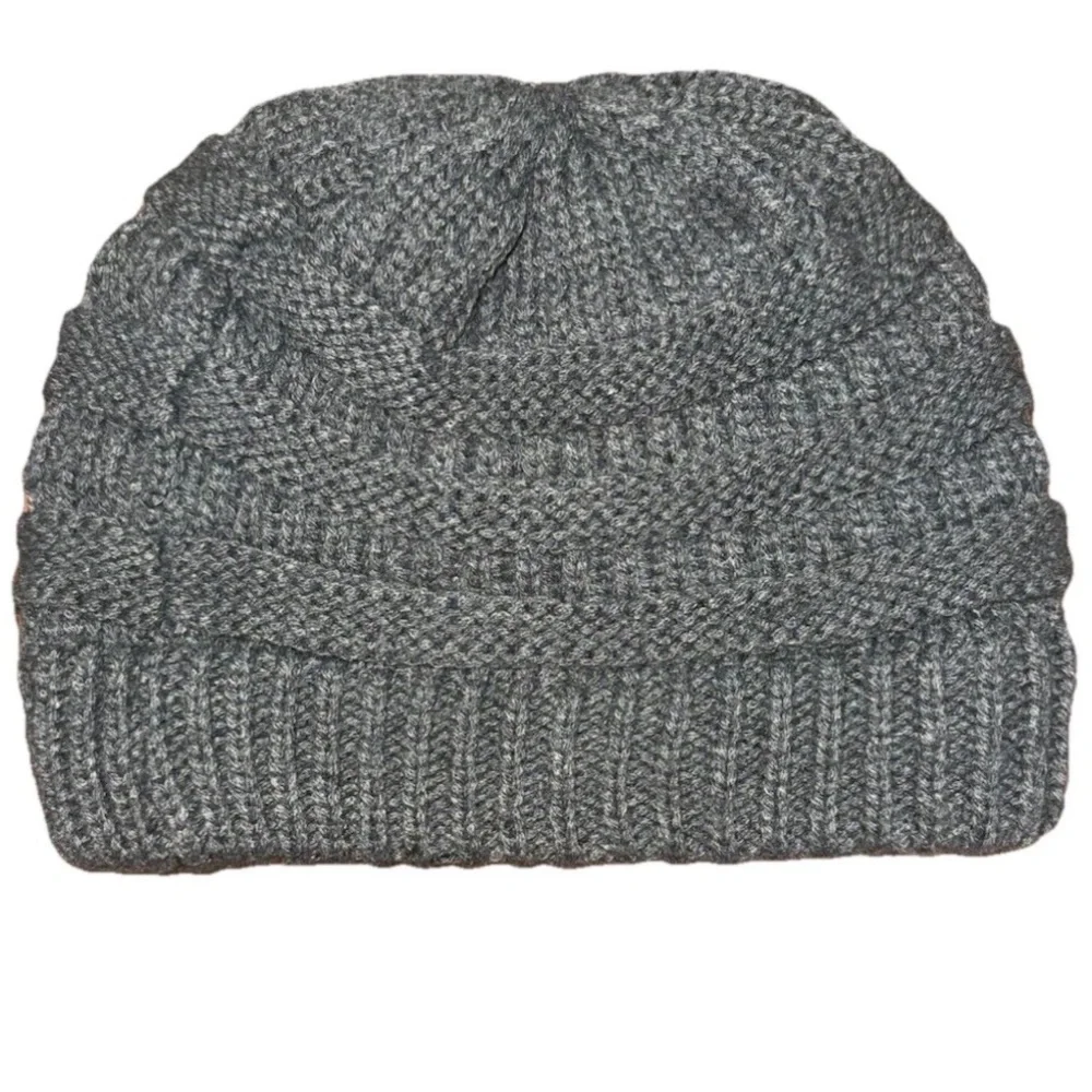 C.C beanie dark