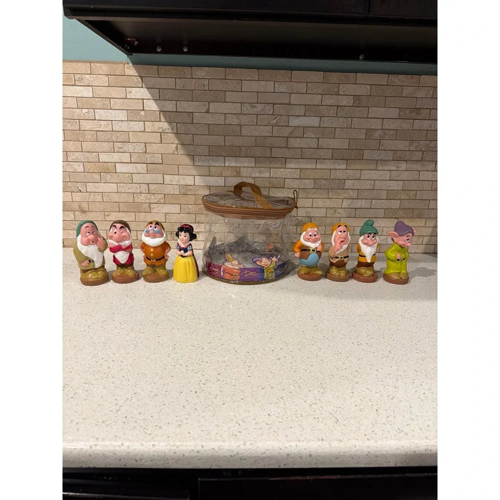 Disney Seven Dwarfs Vinyl Figure Set 5‎ Inches