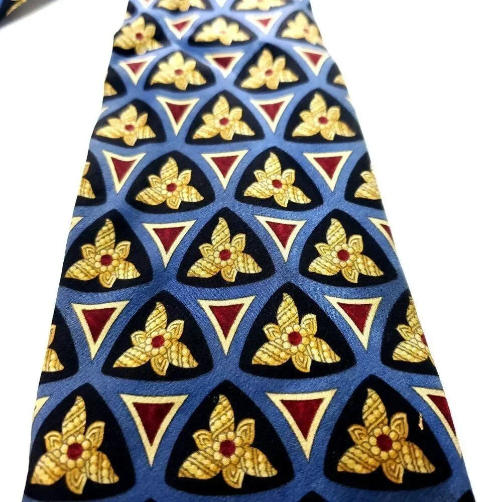 Valentino tie gently