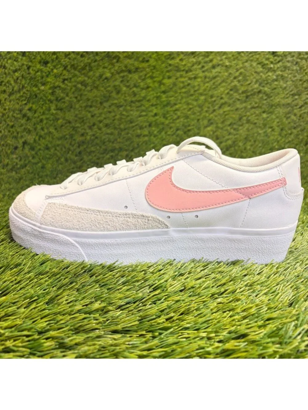 Nike please review