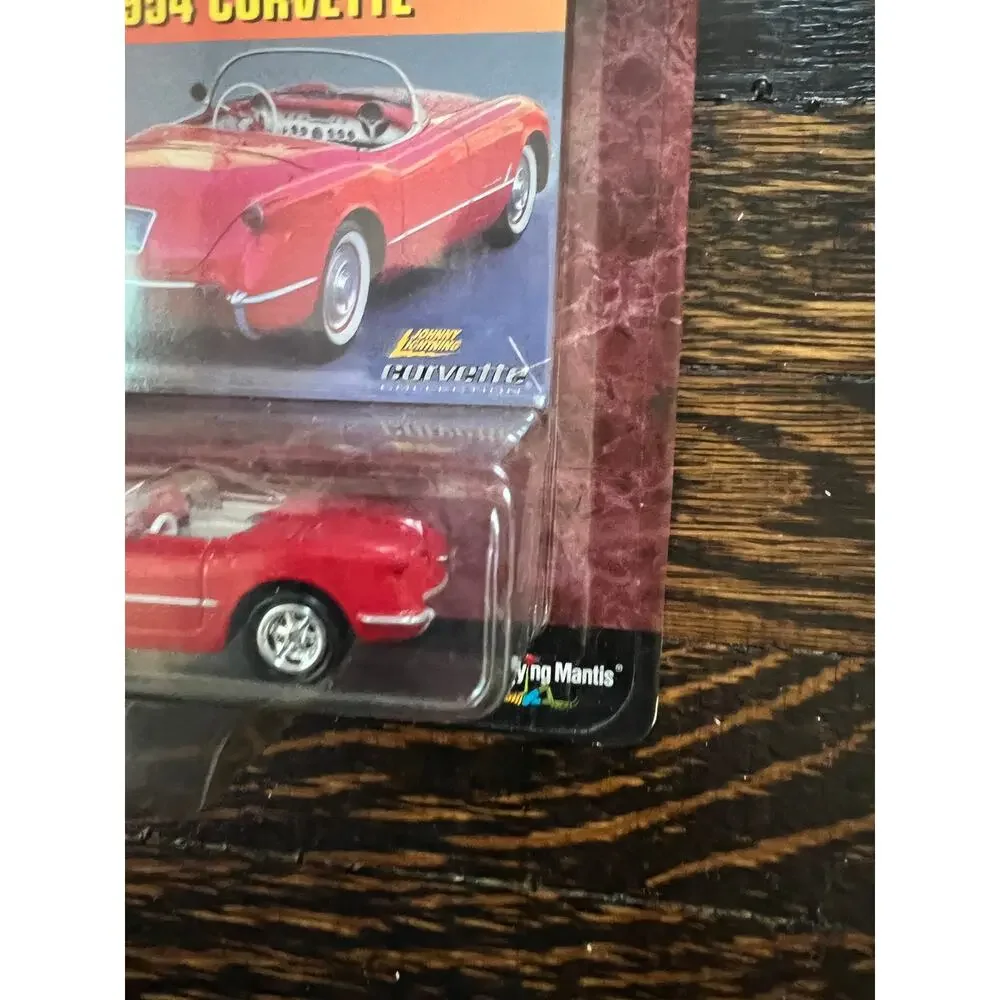 Johnny Lightning see photos