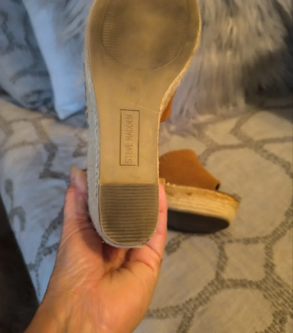 Steve Madden see upper