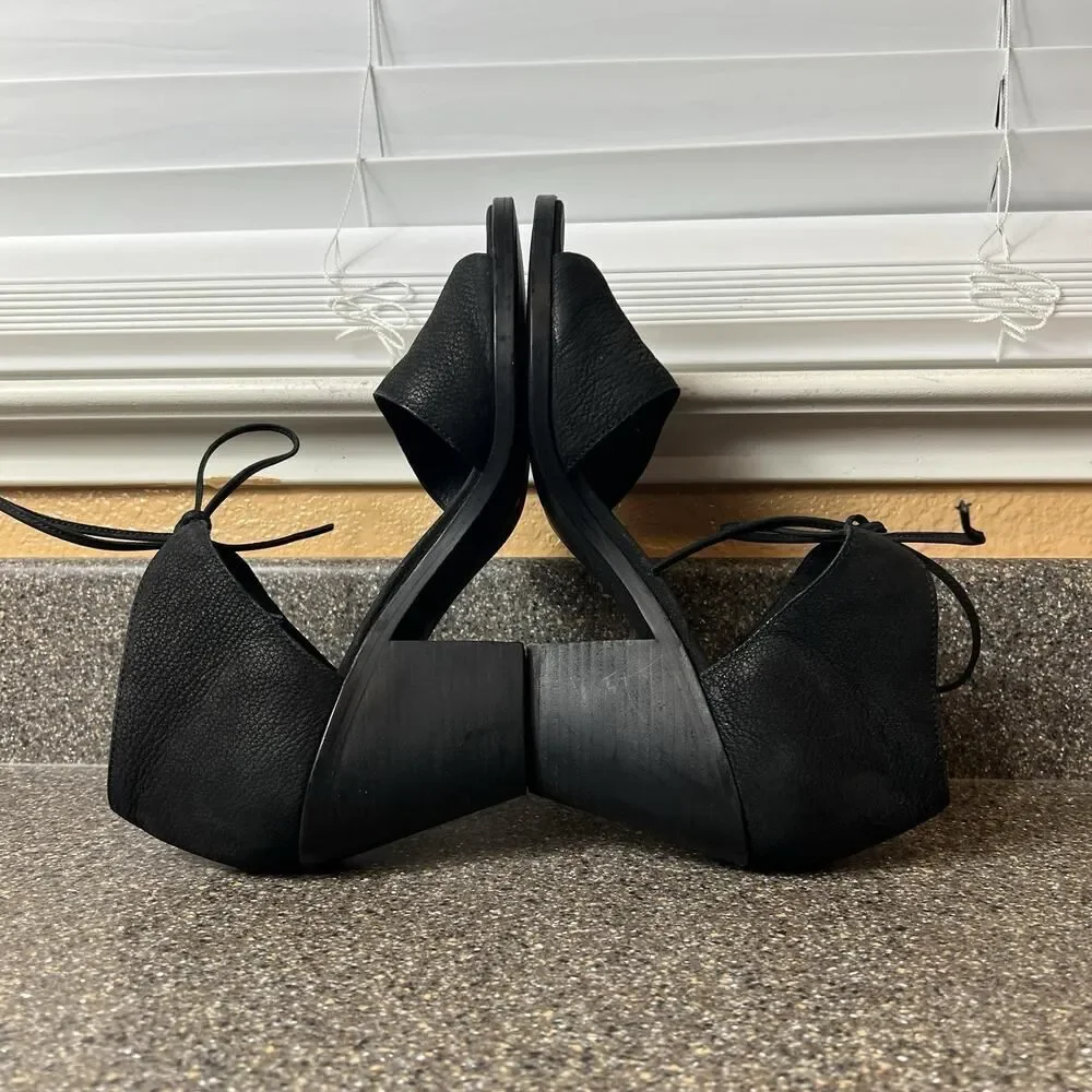 Eileen Fisher eileen fisher