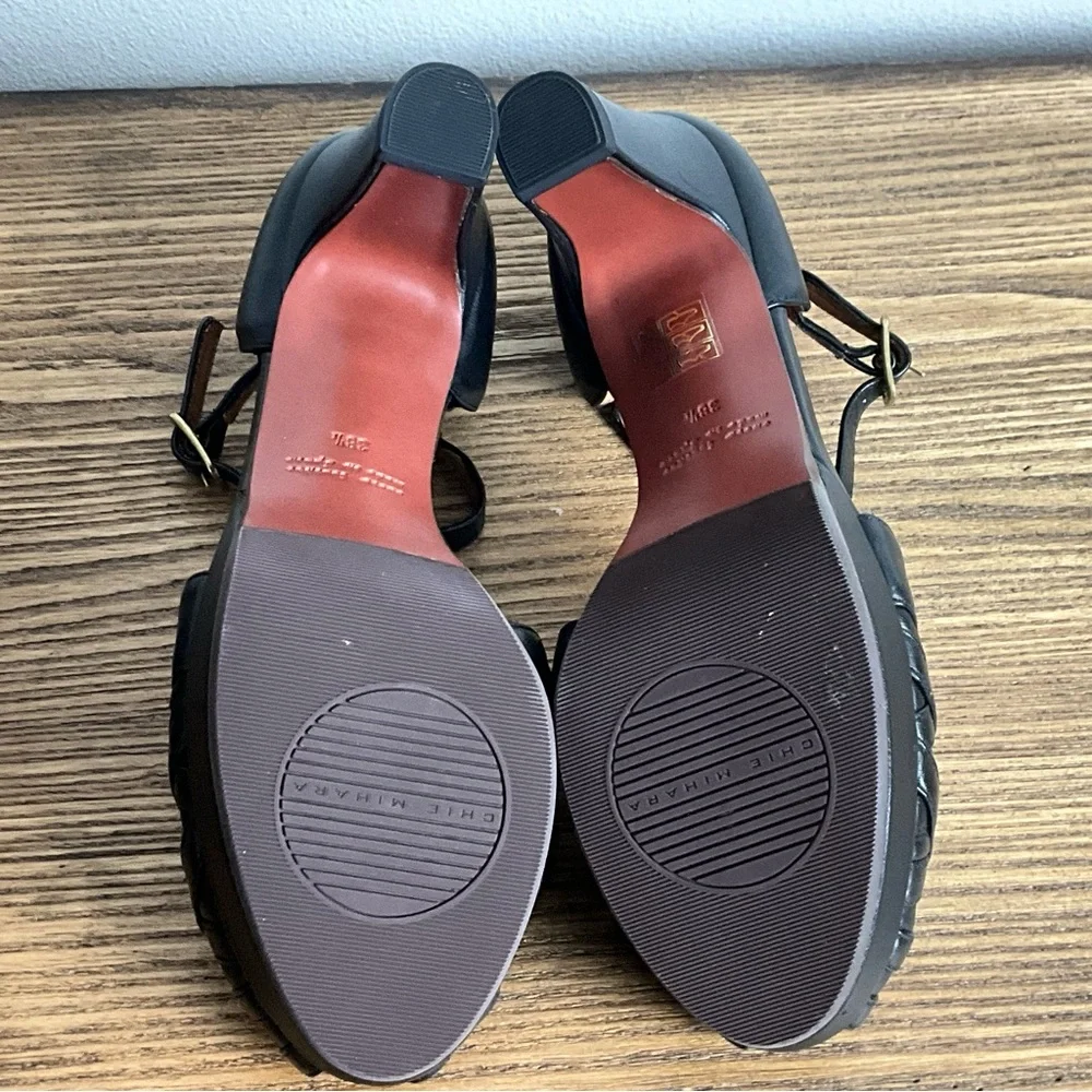Chie Mihara classic woven
