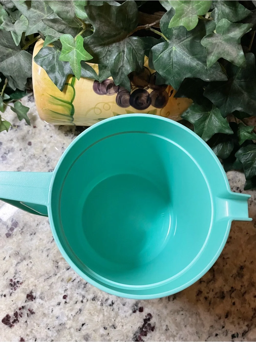 Tupperware brand new