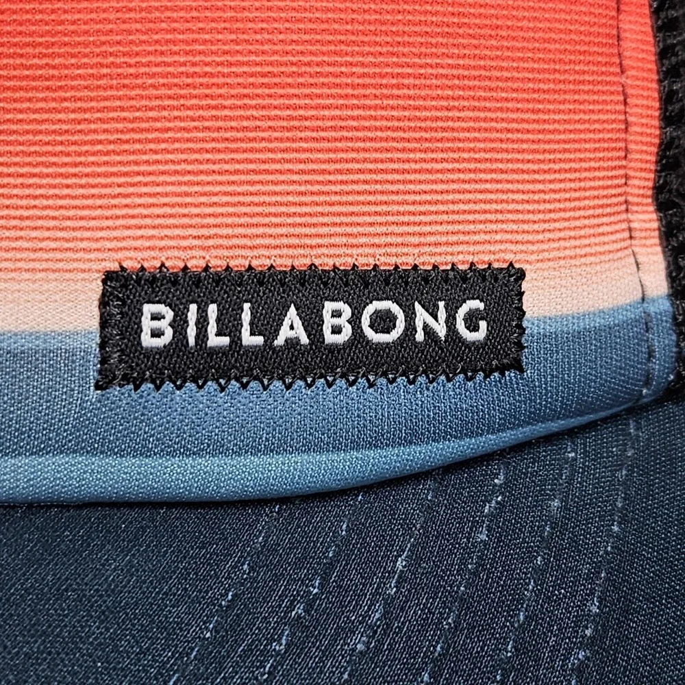 Billabong trucker hat