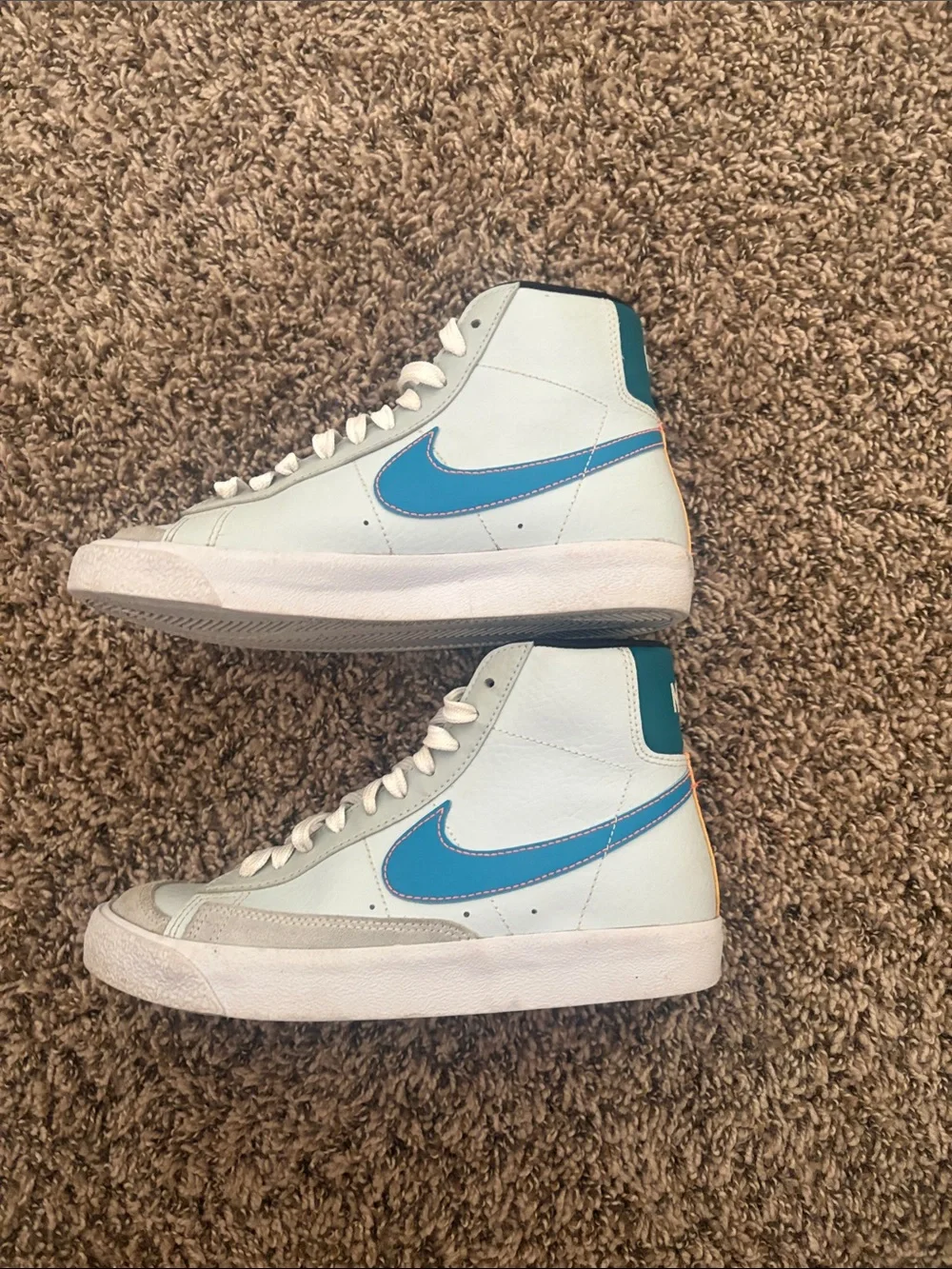Nike youth high