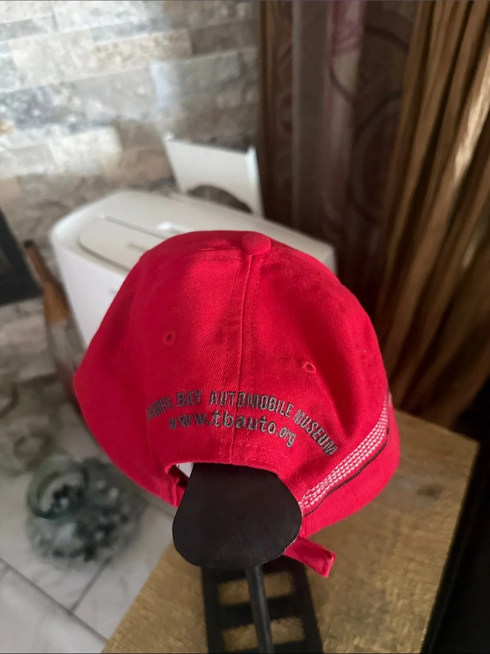 No br vibrant red