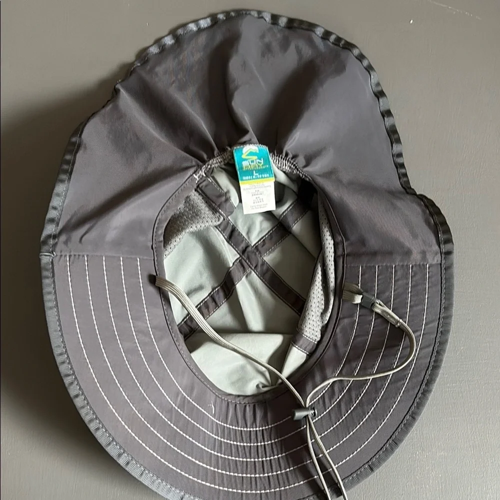 Sundry stylish light