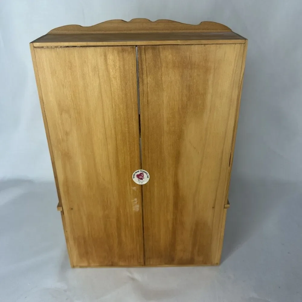 Tender Heart Treasures vintage wooden