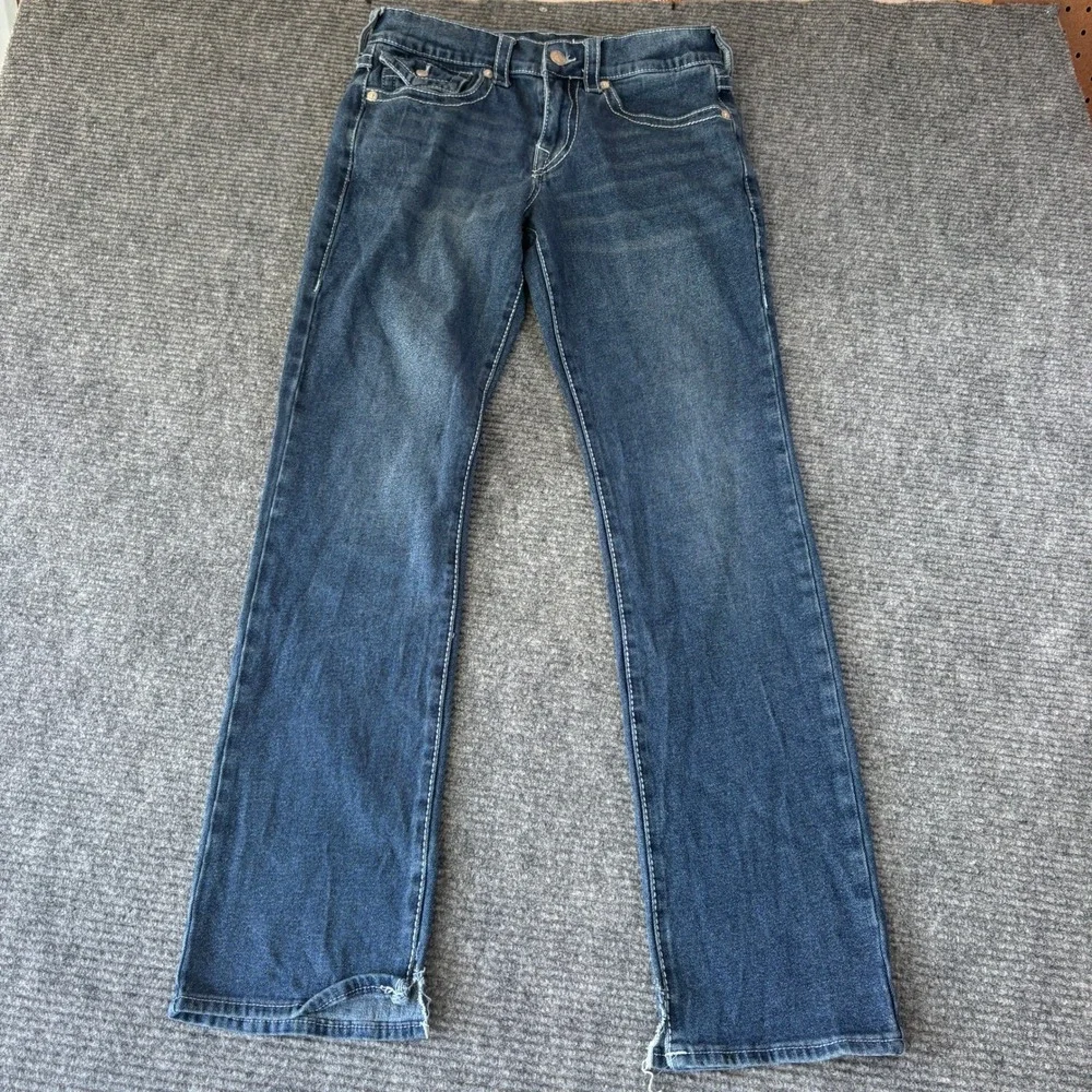 True Religion Ricky Relaxed Straight Jeans Mens 31 Dark Wash White Contrast