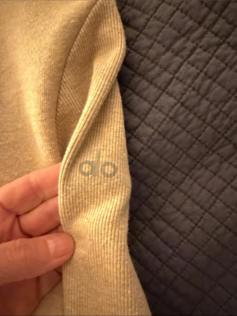 ALO Yoga cozy turtleneck