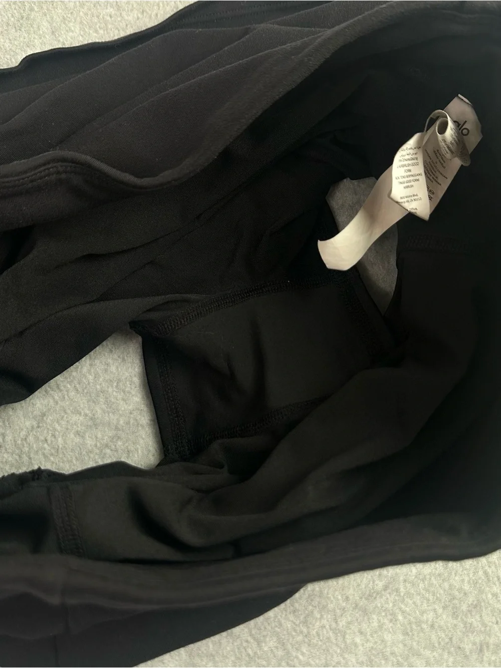 ALO Yoga size medium