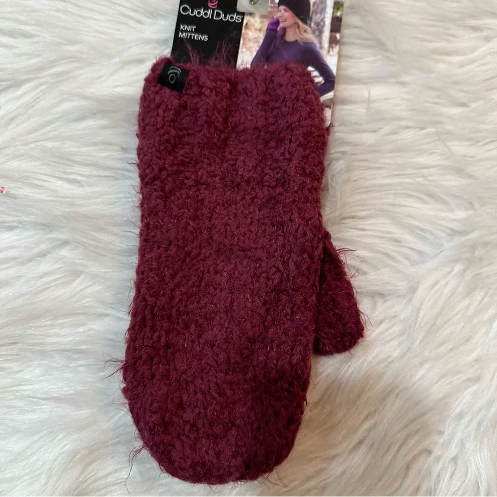 Cuddl Duds burgundy wine