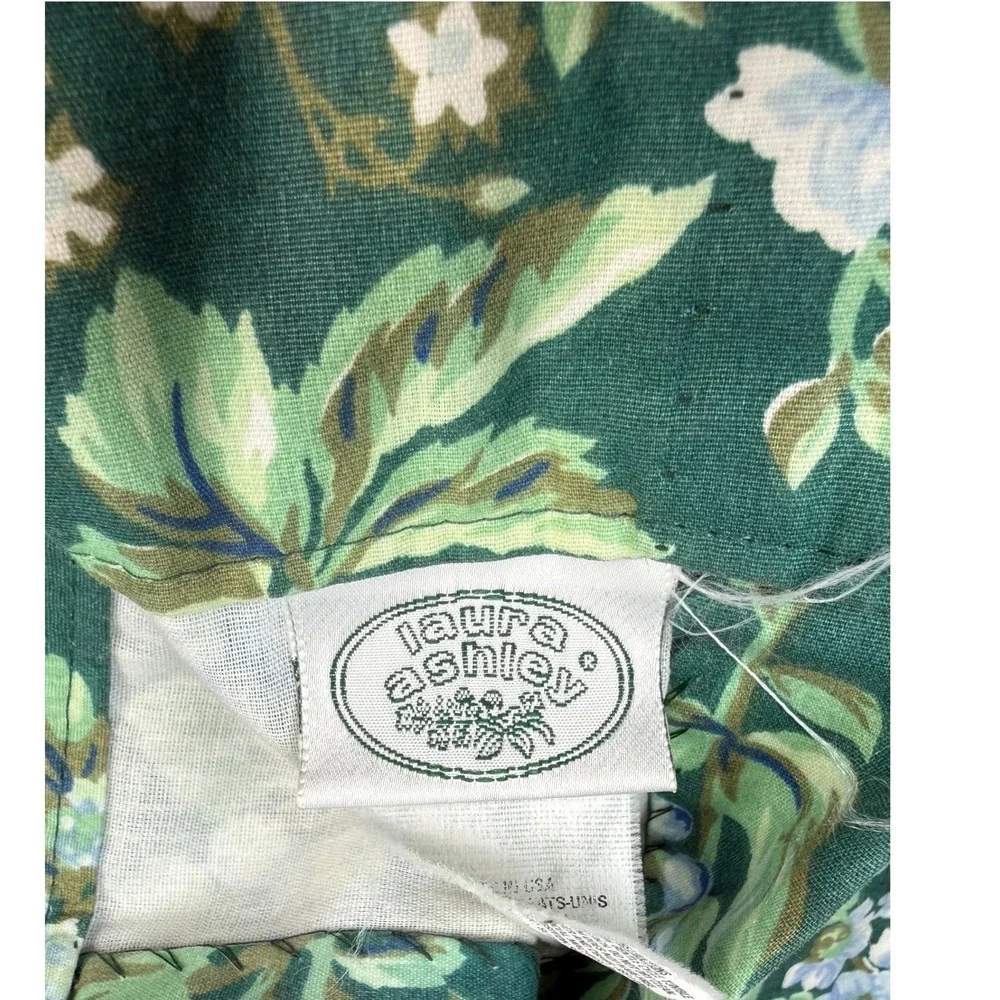 Laura Ashley vintage laura