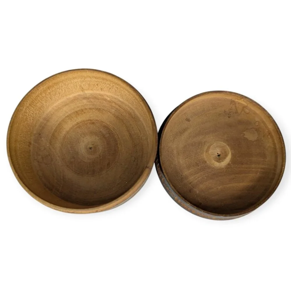 Vintage round wooden