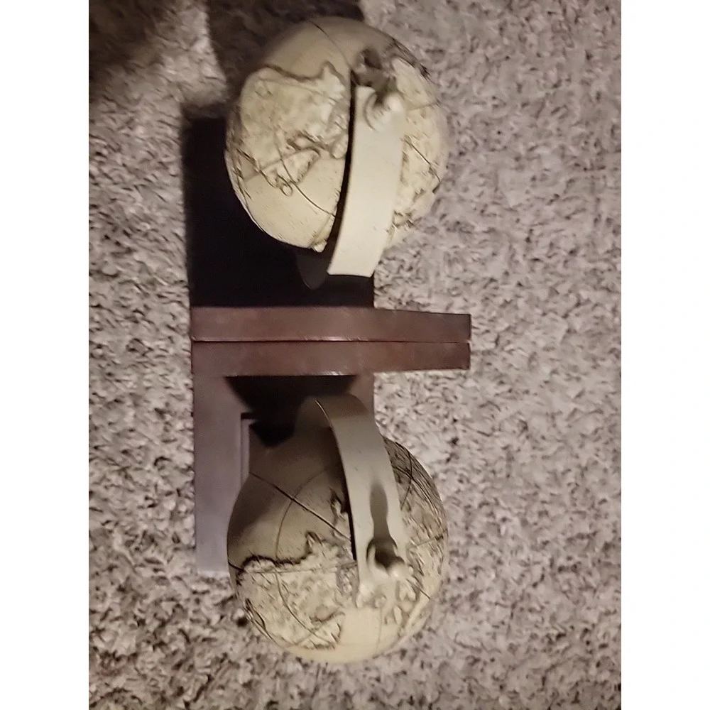 Wooden Ships add touch