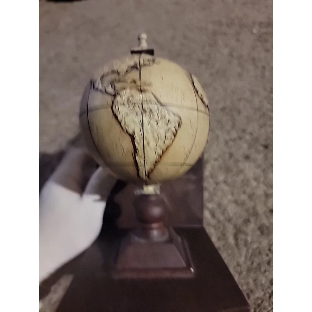 Wooden Ships add touch