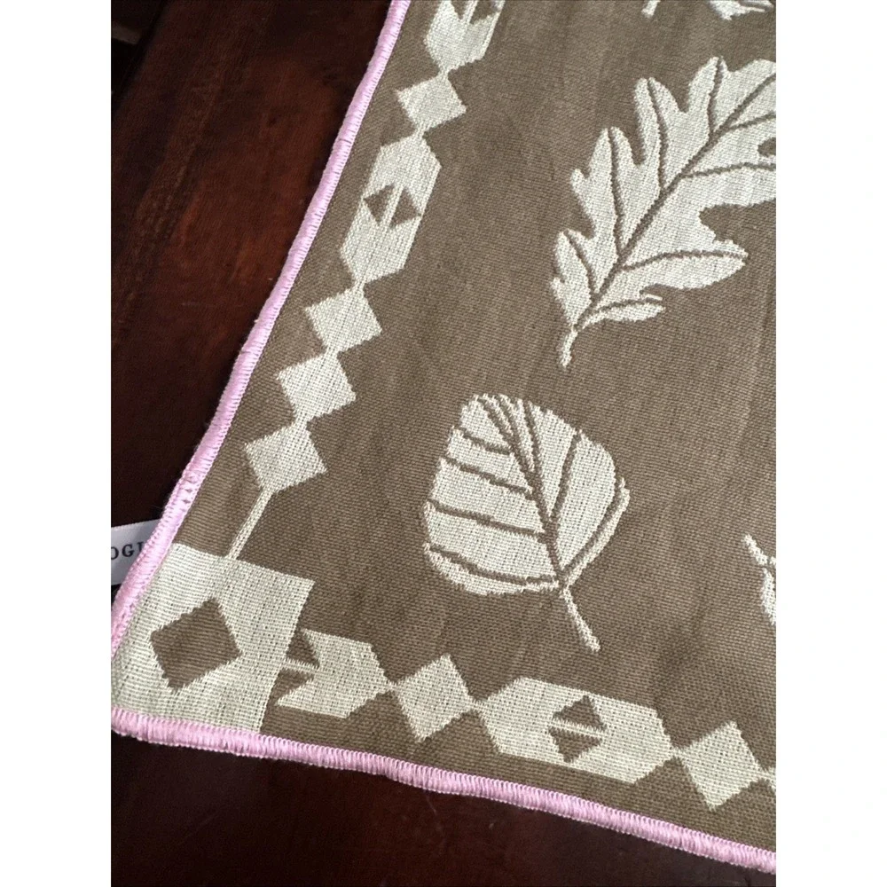 Anthropologie‎ Danika Kitchen Towel Dish Tea Scandi Modern Oak Leaf Geometric