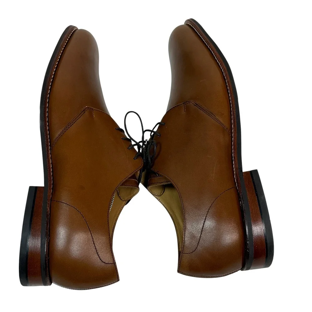 Charles Tyrwhitt classic leather