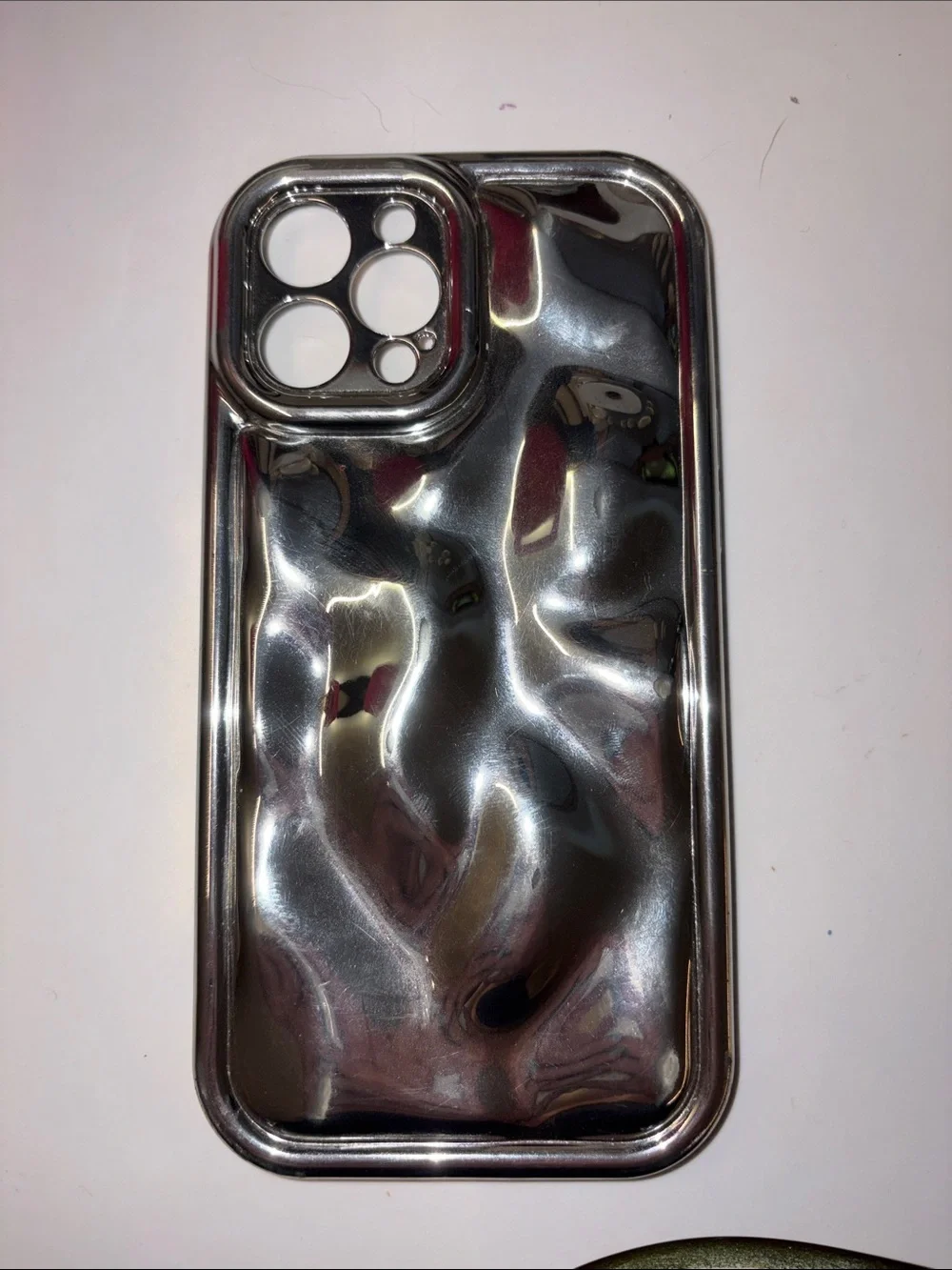 SHEIN Metallic Mirror Silver Phone Case
