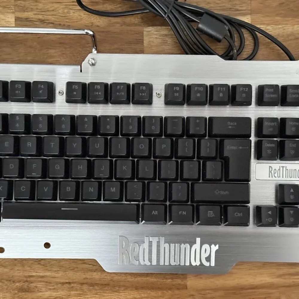 RedThunder K-900 Wired Semi-Mechanical Version Gaming‎ Keyboard Metal Frame Win