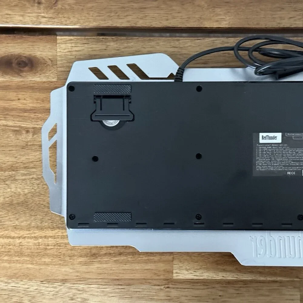 RedThunder K-900 Wired Semi-Mechanical Version Gaming‎ Keyboard Metal Frame Win