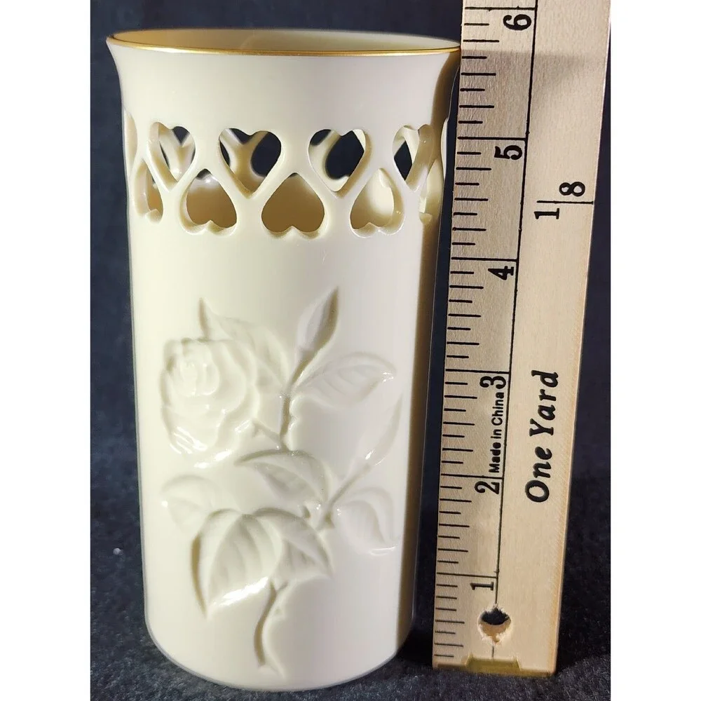 Lenox this intaglio