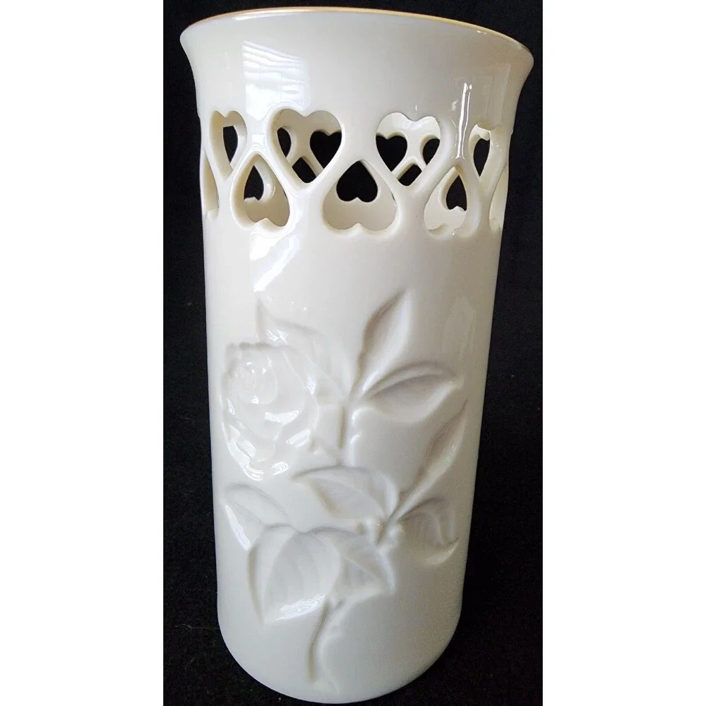Lenox this intaglio