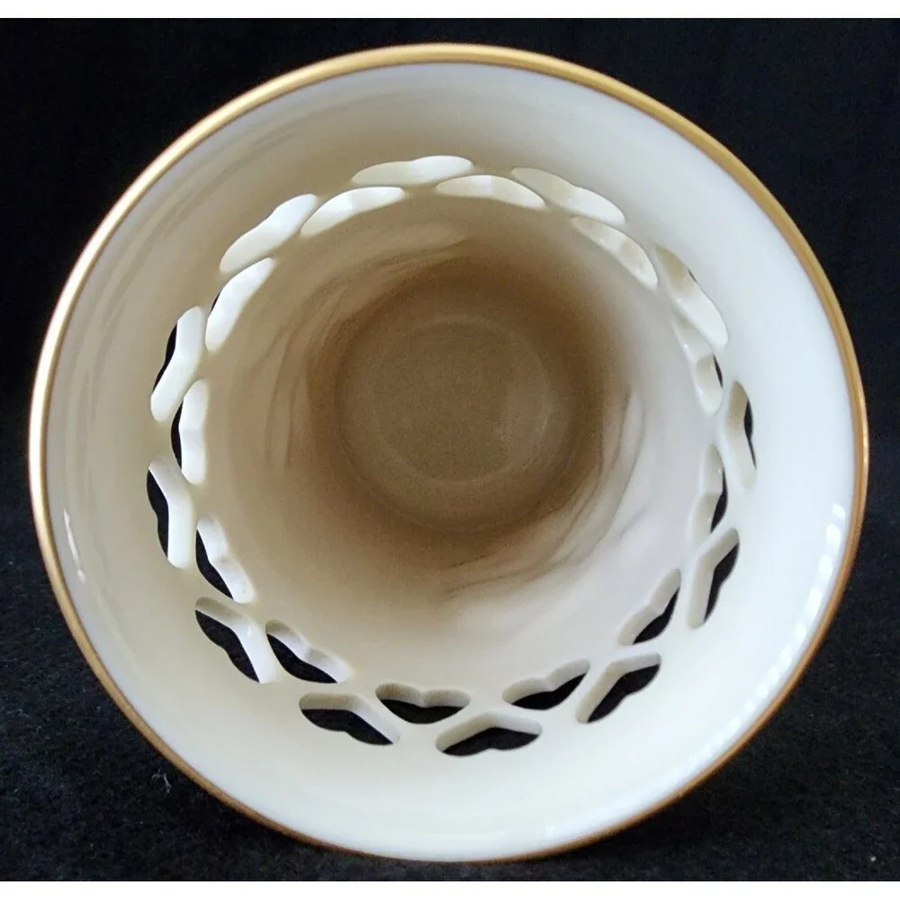 Lenox this intaglio