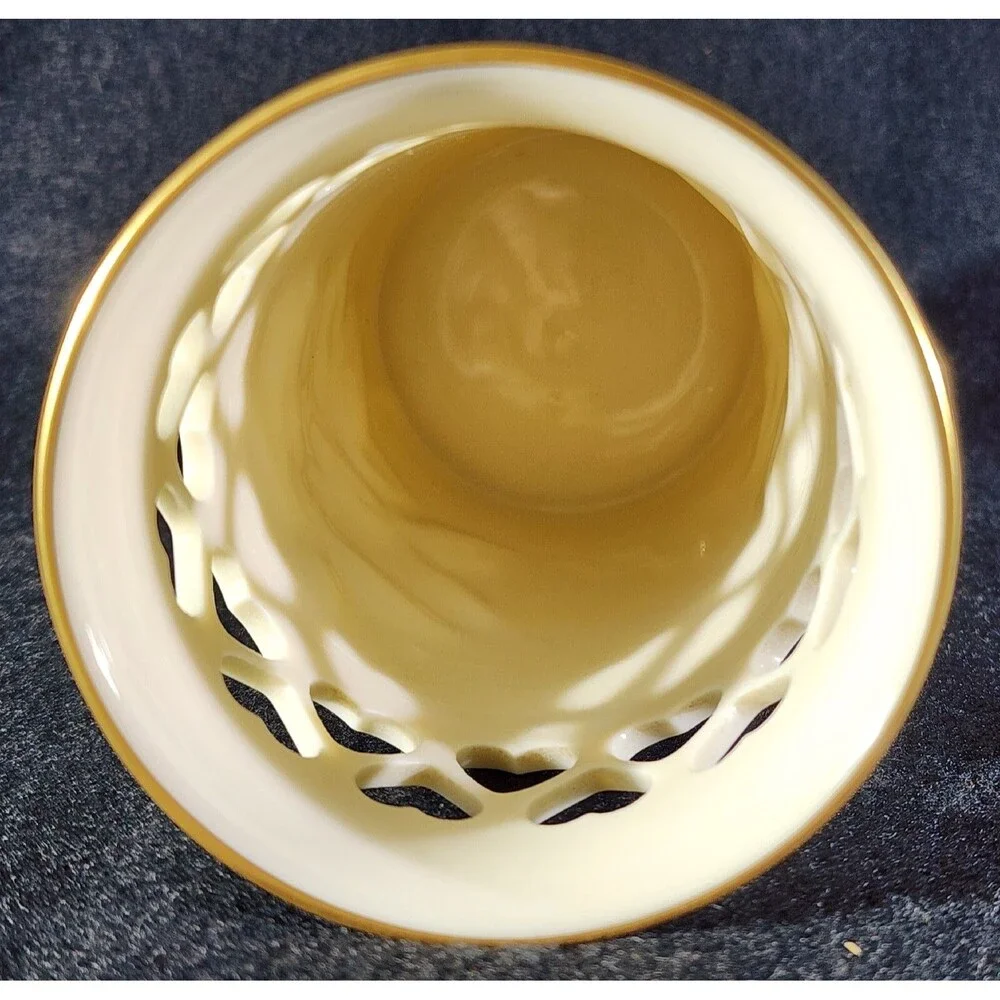 Lenox this intaglio