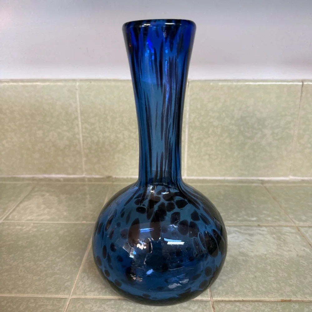N/A hand blown