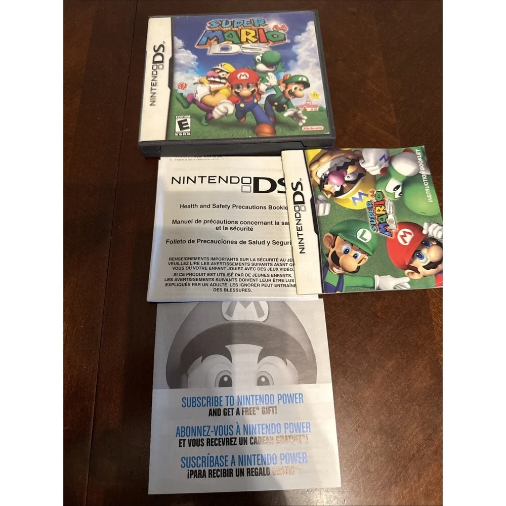 Super Mario 64 DS‎ - Case -inserts And Manual - No Game Nintendo DS, 2004