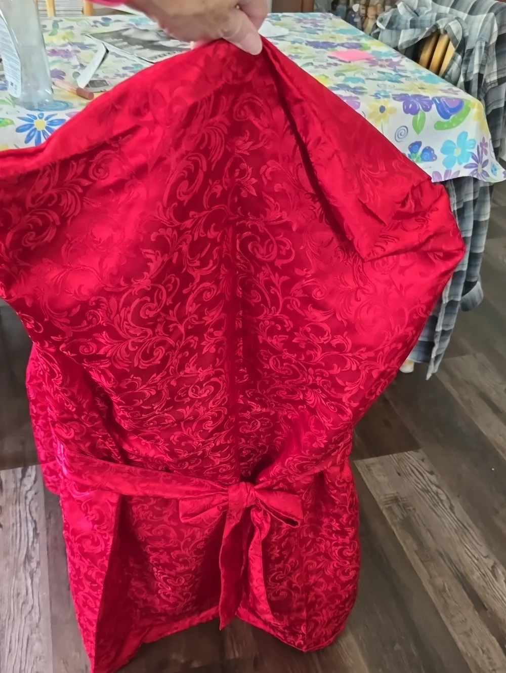 N/A rich red