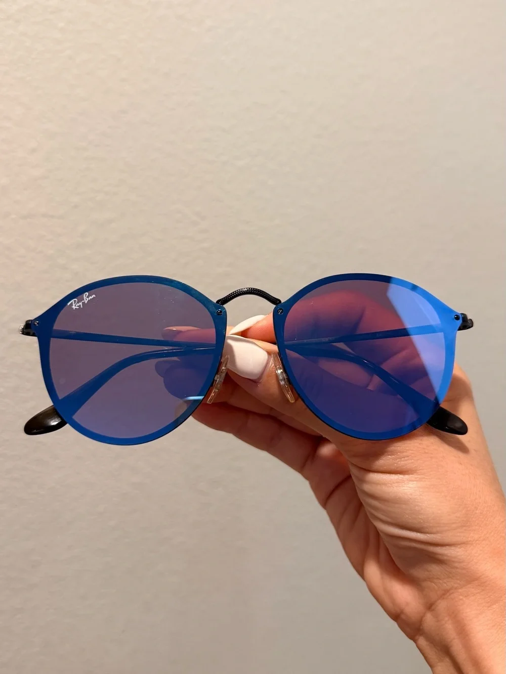 Ray-Ban barely worn
