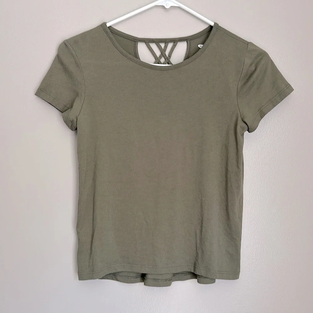 Old Navy one green