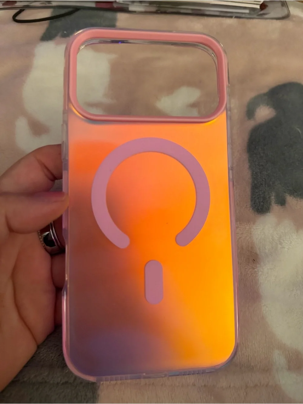 Pink Gradient MagSafe-Compatible Phone Case