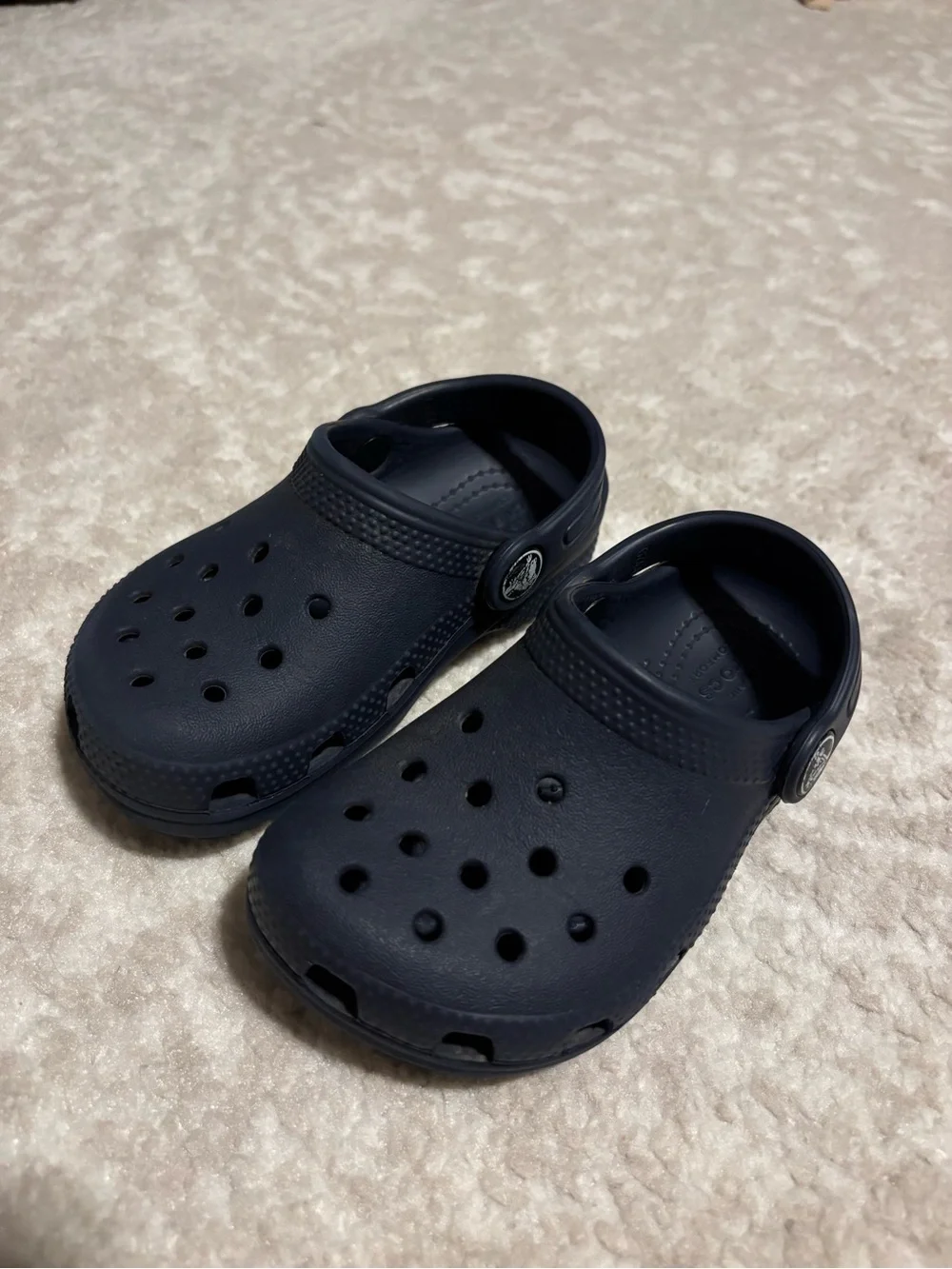 CROCS - Navy Blue Classic Clog Sandals Shoes Kids size 8 LIKE NEW