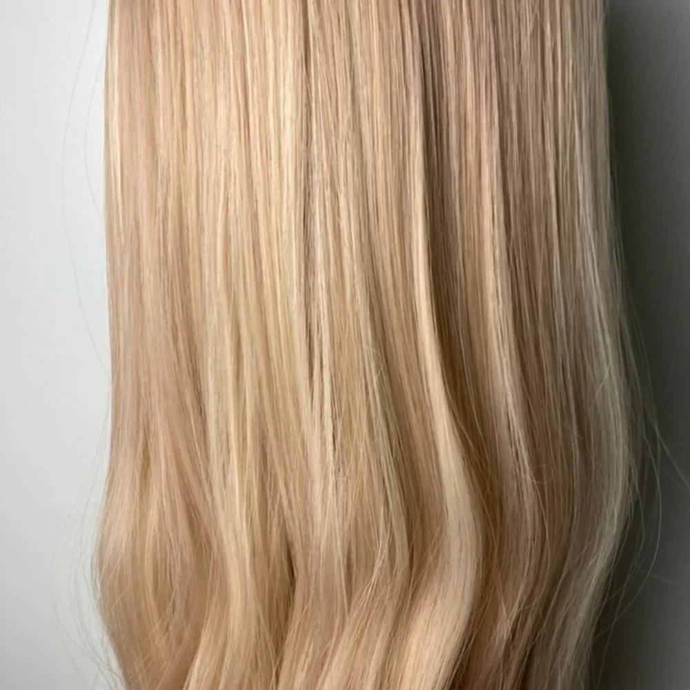 N/A highlight blonde
