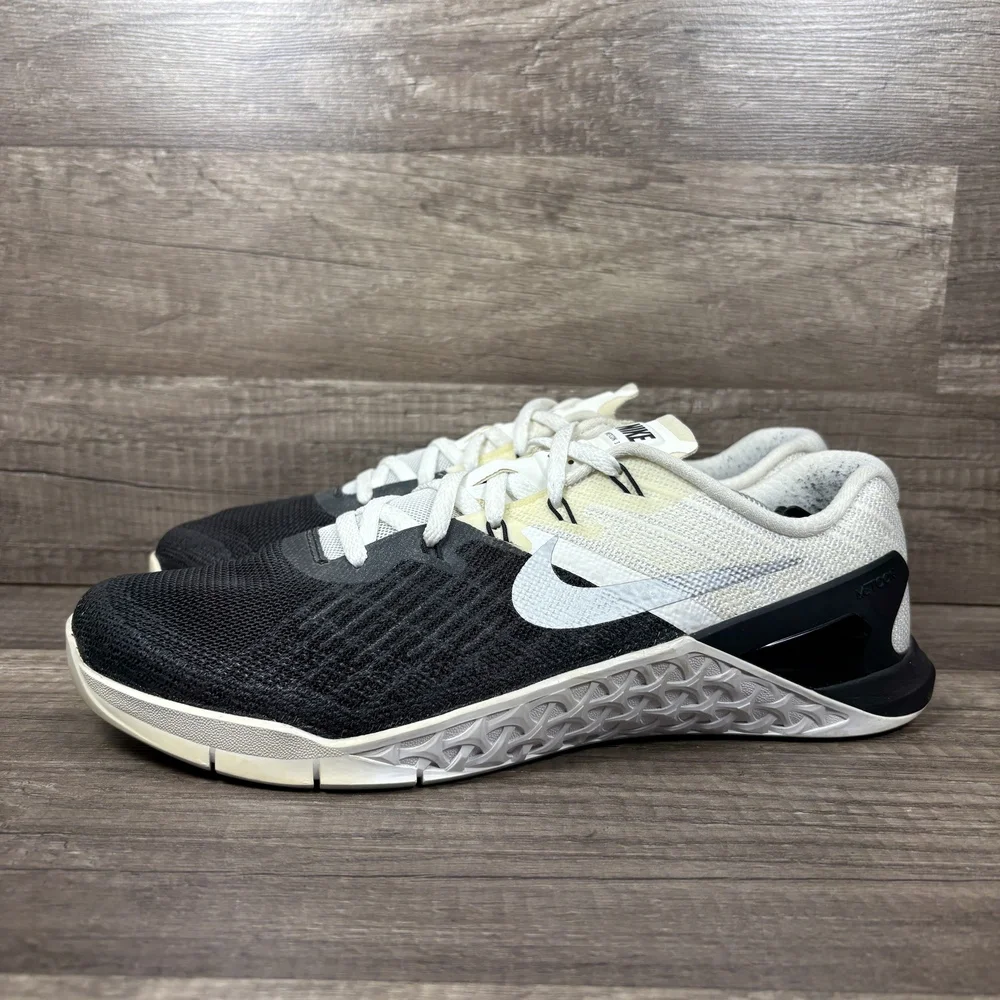 Nike metcon black
