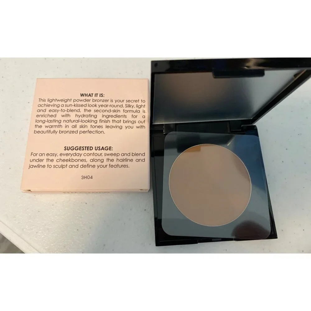 K Voss wear compact
