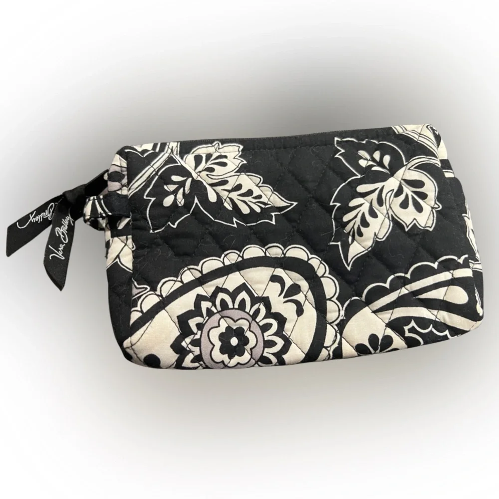 Vera Bradley- Small makeup pouch