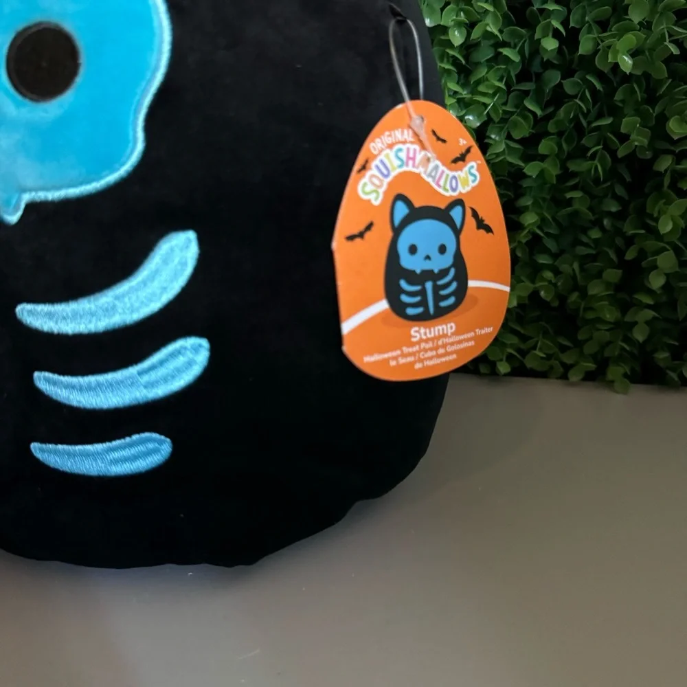 Squishmallows stump skeleton