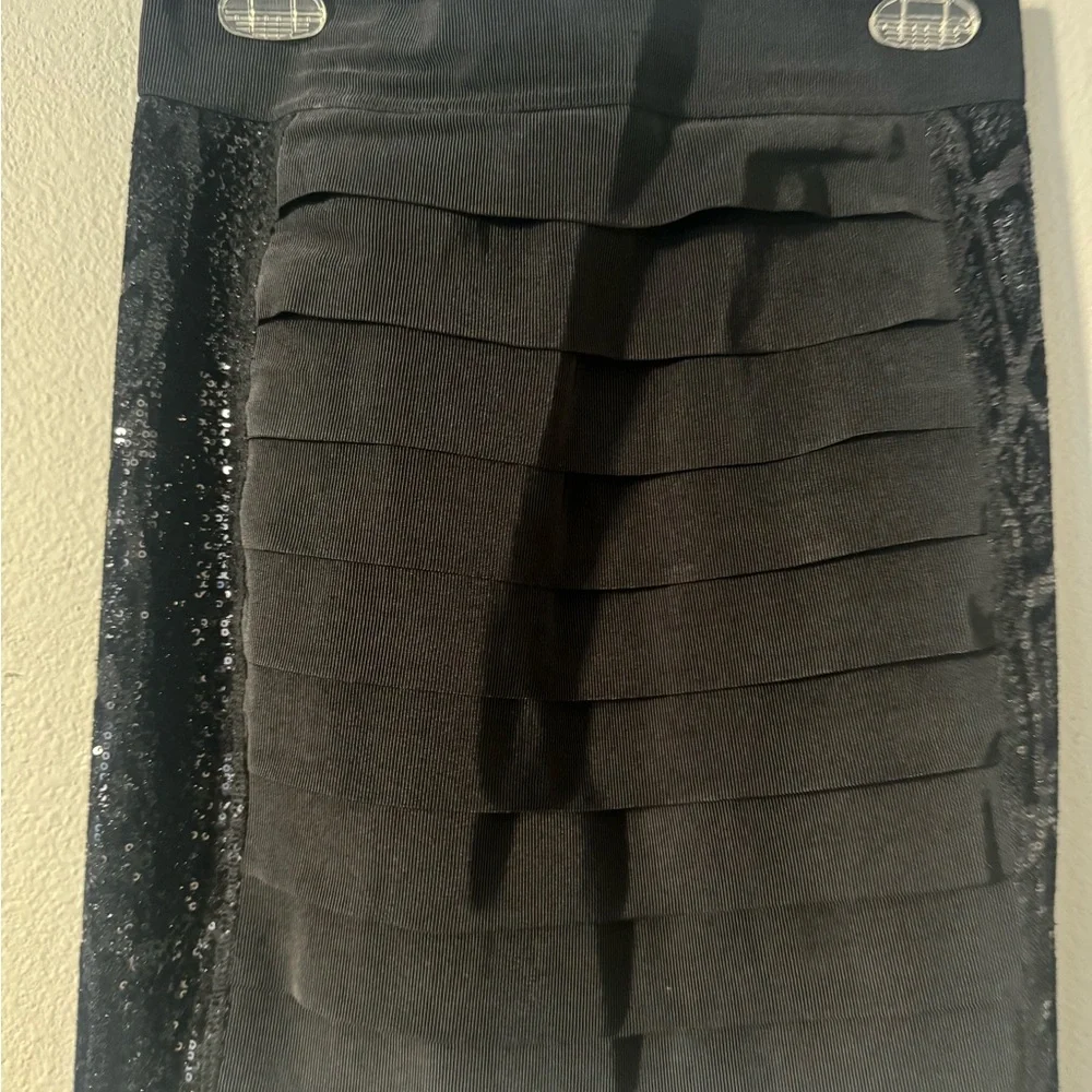 Tory Burch black pencil