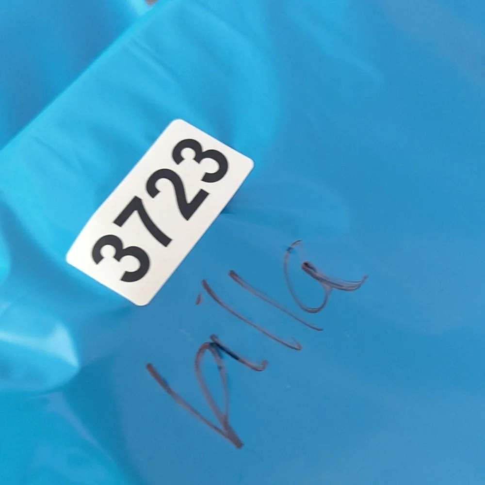 Billabong item details
