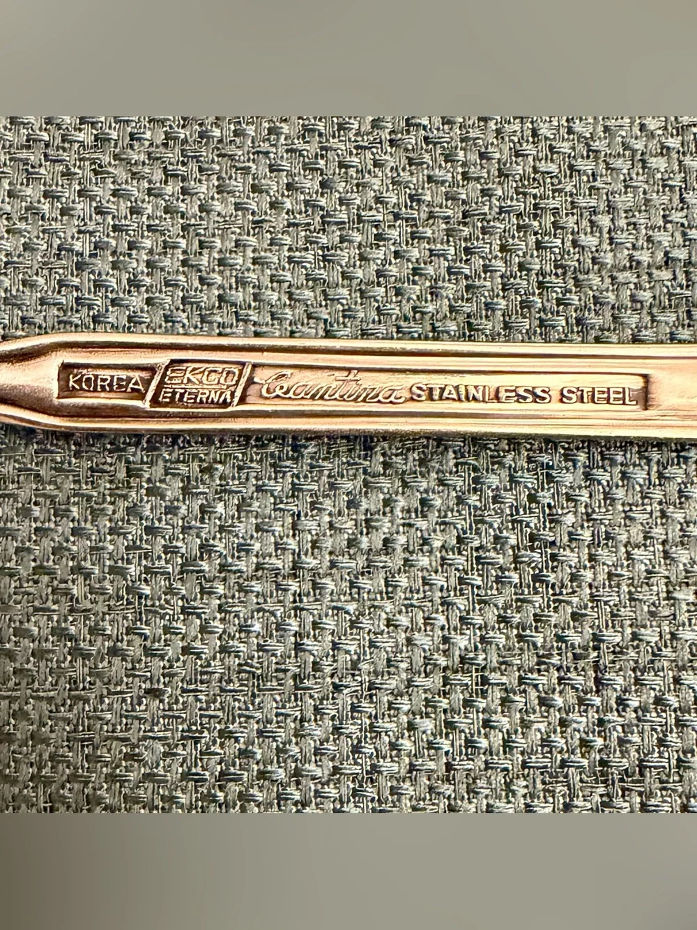Ekco motif set