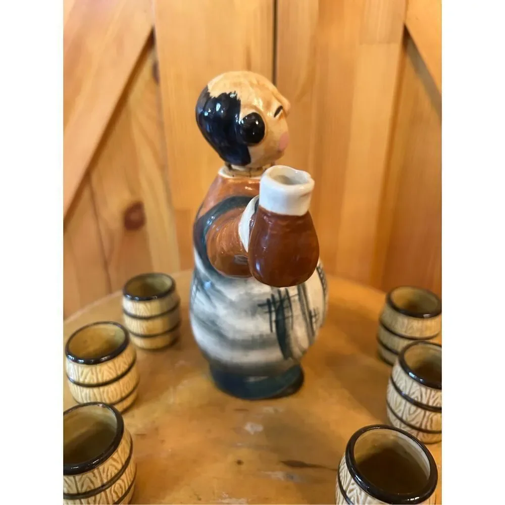 No Brand vintage decanter
